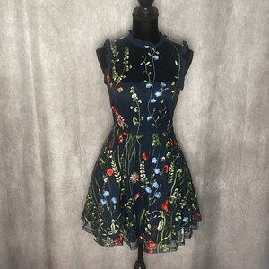 CUTE mini DRESS!~ Like New~ size 5 (small) prom~ semi formal